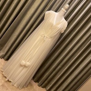 Incredible Vintage Claire Sandra BY Lucie Ann of Beverly Hills Peignoir